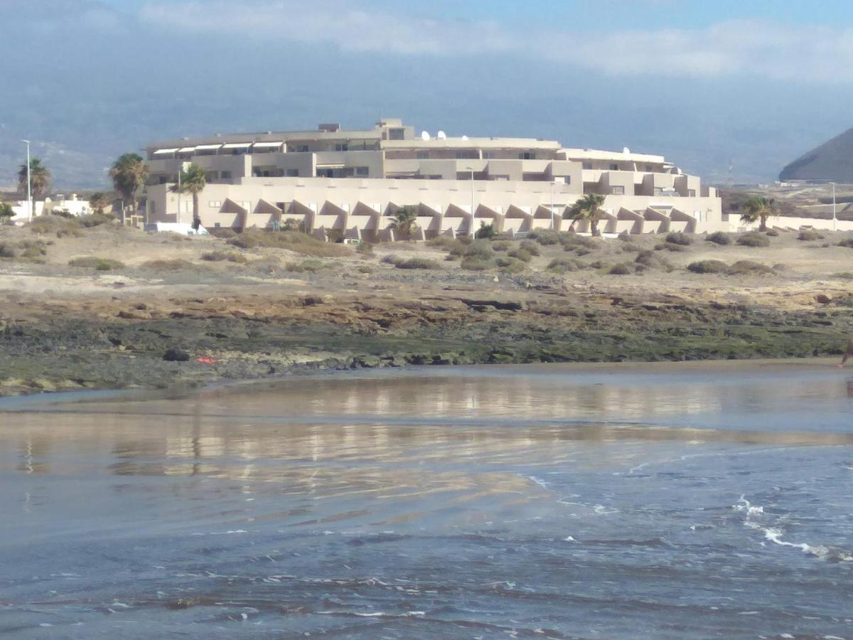 فيلا Luminoso Adosado Frente Al Mar El Médano المظهر الخارجي الصورة